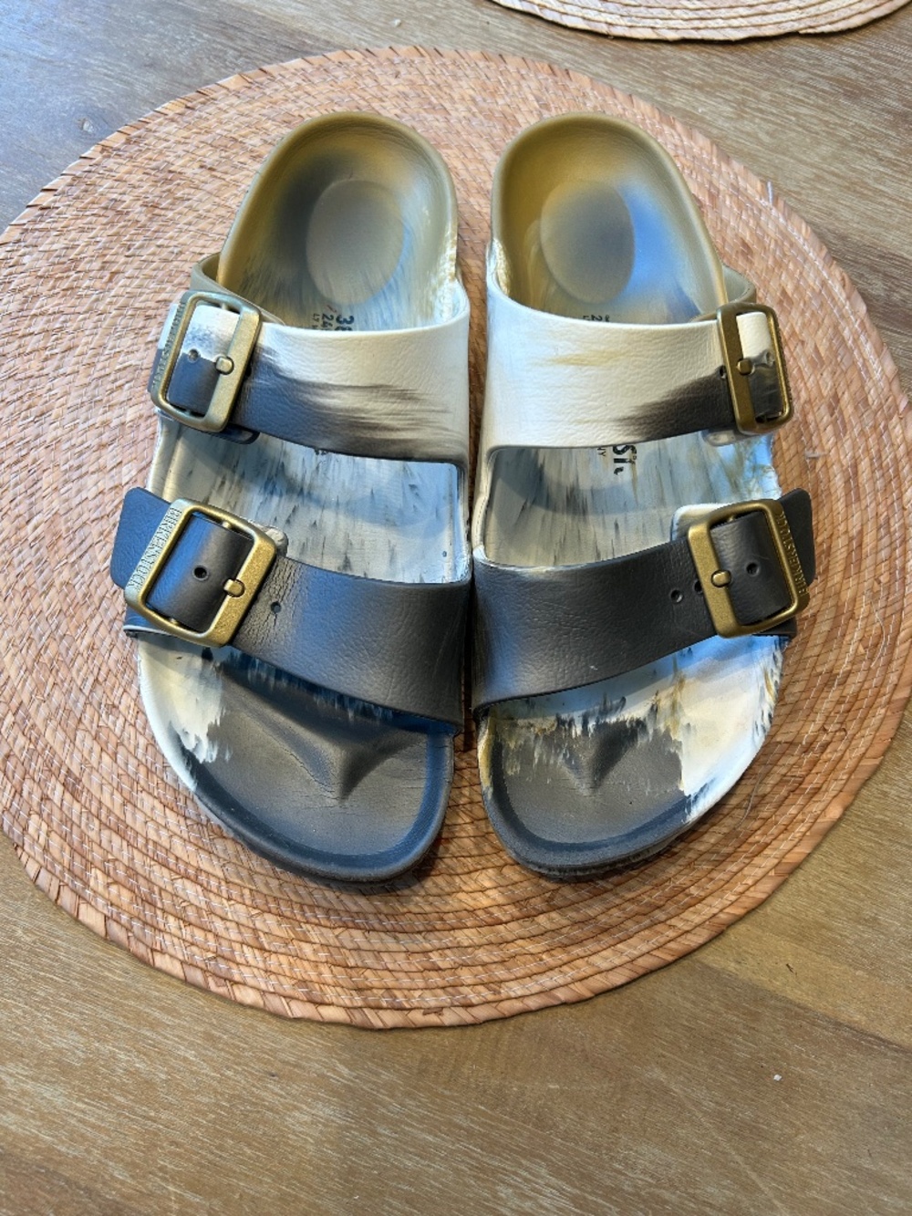 BIRKENSTOCK ARIZONA ESSENTIALS EVA SANDALS IN MARBLED FINISH - SIZE 38